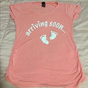 Maternity shirt